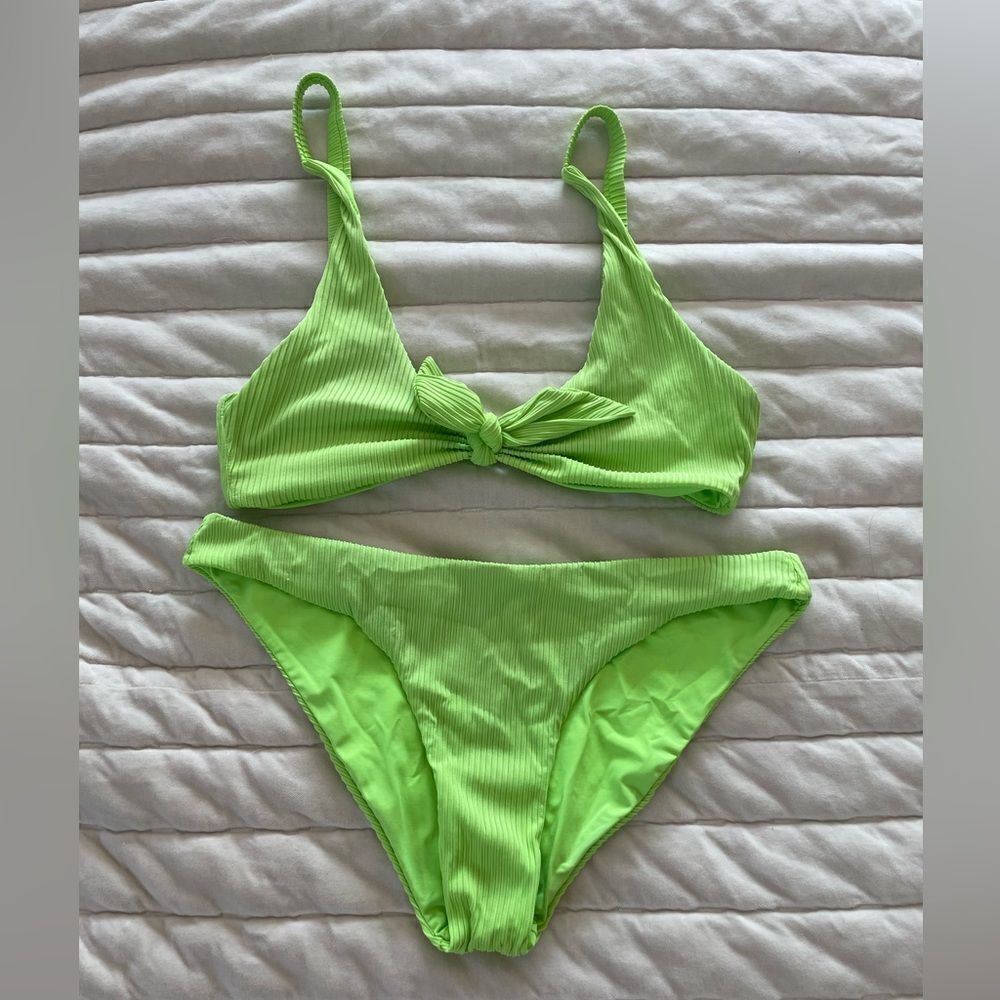 Bikini  